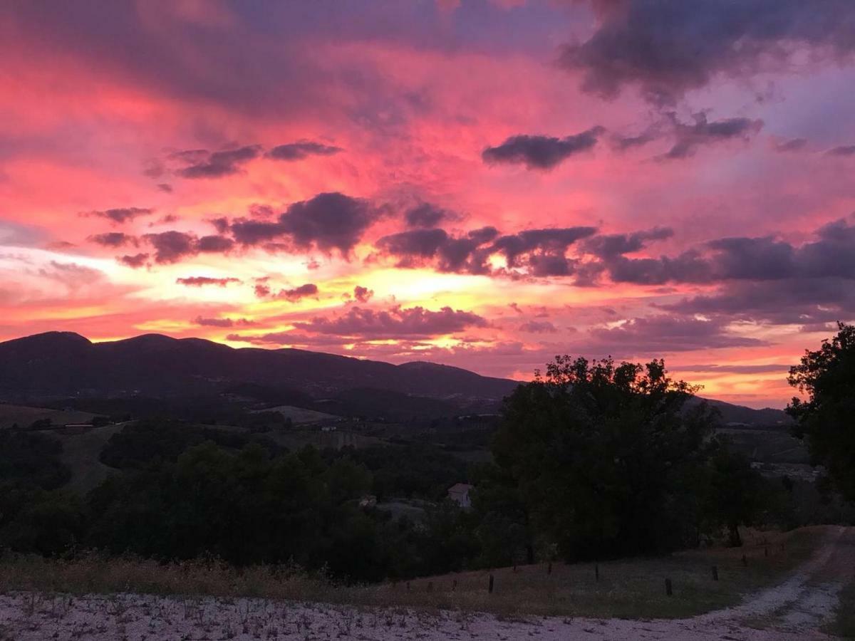 Casale Fusco Villa Spoleto Eksteriør bilde
